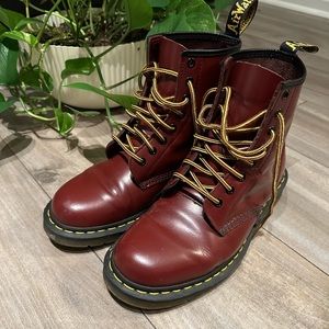 Dr Marten 1460 Cherry Red Smooth Size U.S. Men's 9
